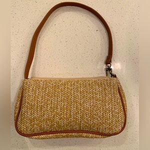 90s style straw bag